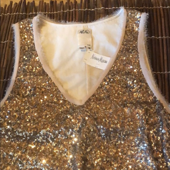 Ali Ro Ruched V-Neck Gold Sequin Dress - Picture 4 of 8
